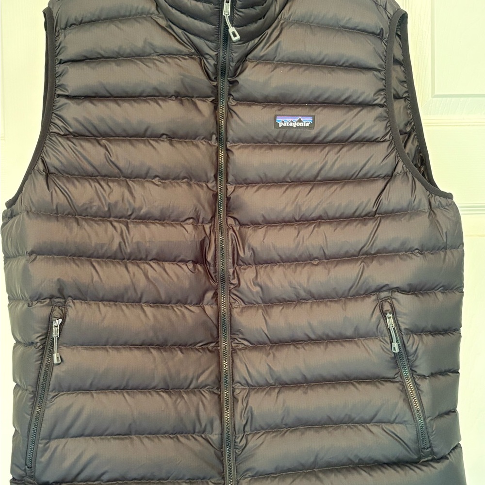 Patagonia Black Quilted Down Vest